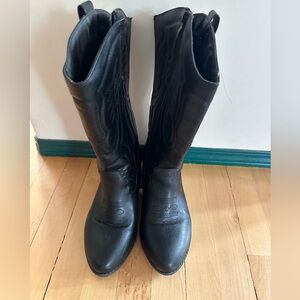 Western boot - wide calf. Size 9W